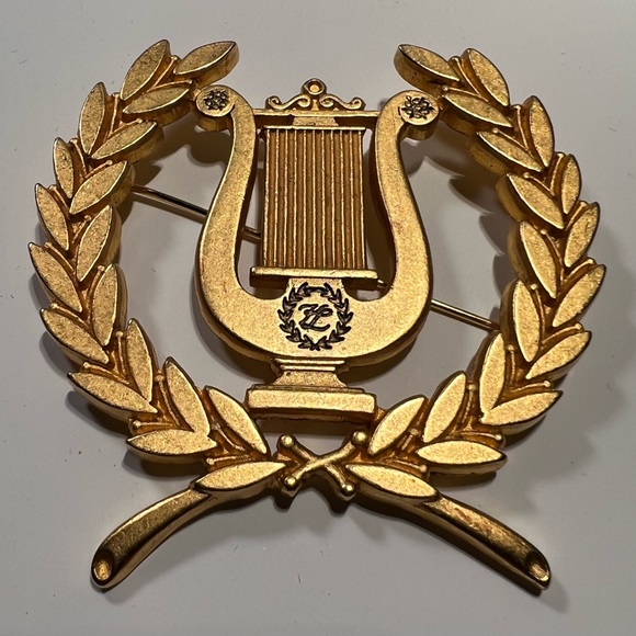 Karl Lagerfeld Bijoux Laurel & Lyre Brooch - Picture 2 of 5